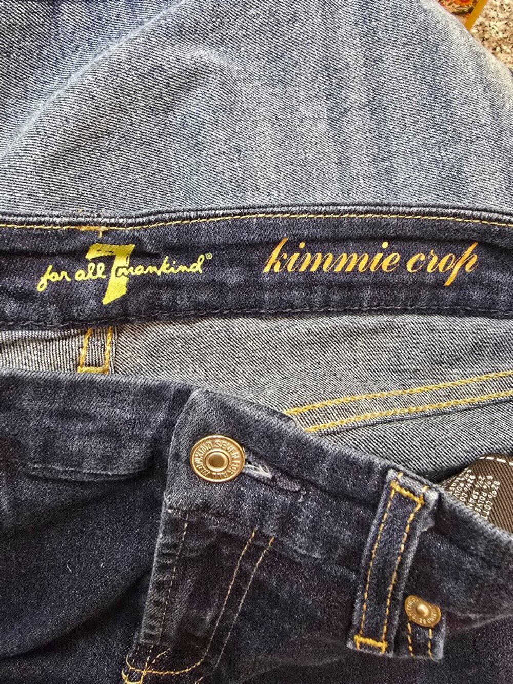 7 for All Mankind Women's Kimmie Crop - Dark Wash - Picture 6 of 8